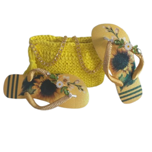 Kit Girassol – Chinelo + Bolsa Artesanal Amarela